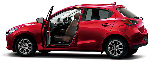 mazda2_01